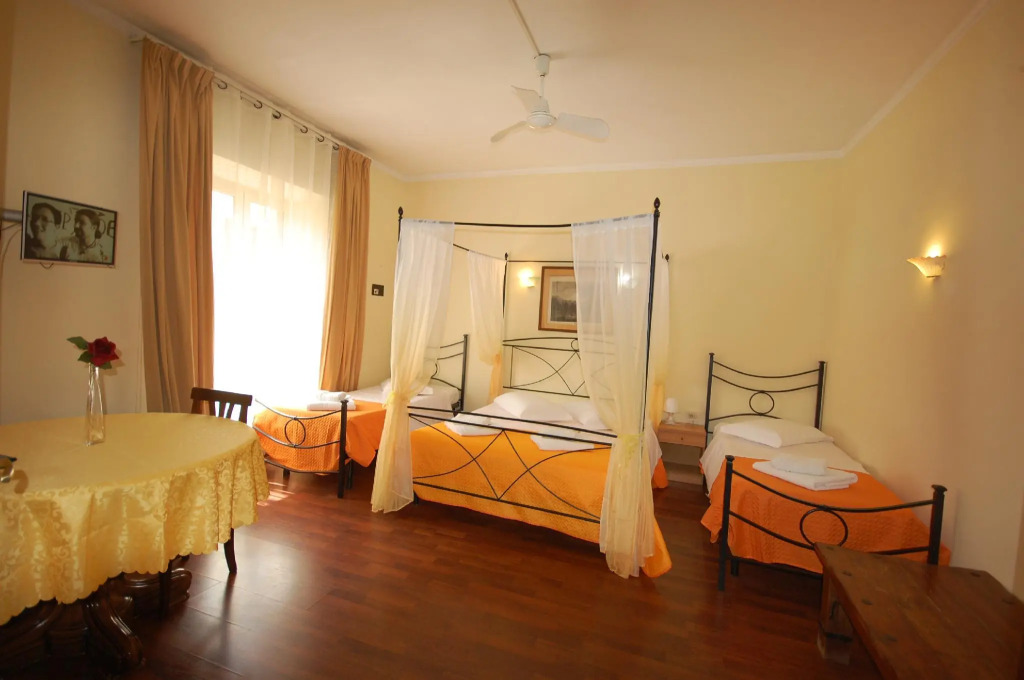 Hotel Alexis