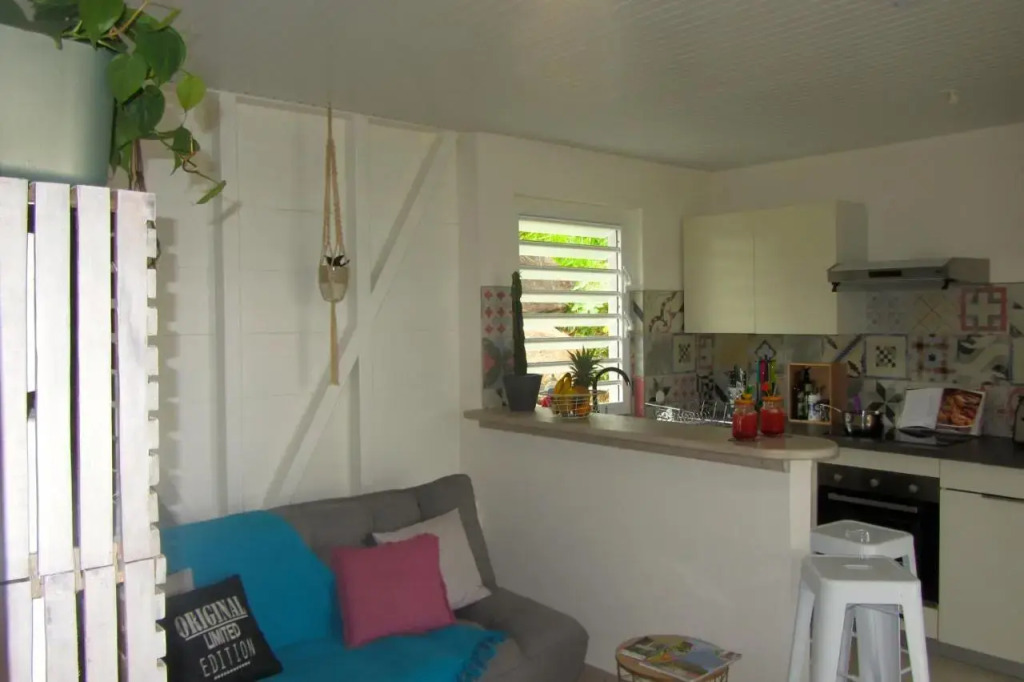 Or bleu-Bungalow volcan Soufriere-Vue sur mer