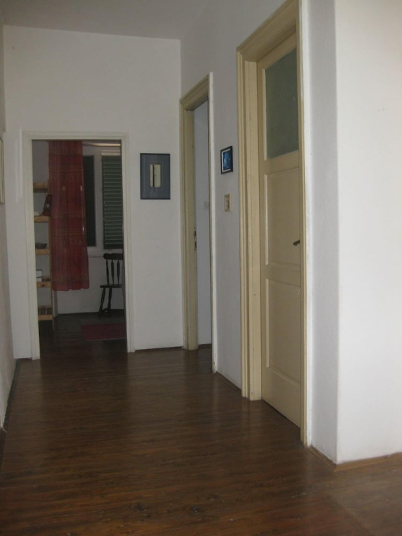House Vese