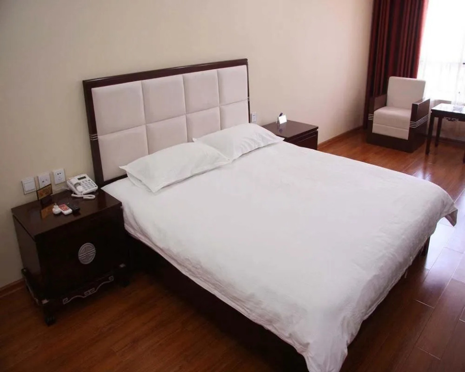 Handan Kailin Business Hotel