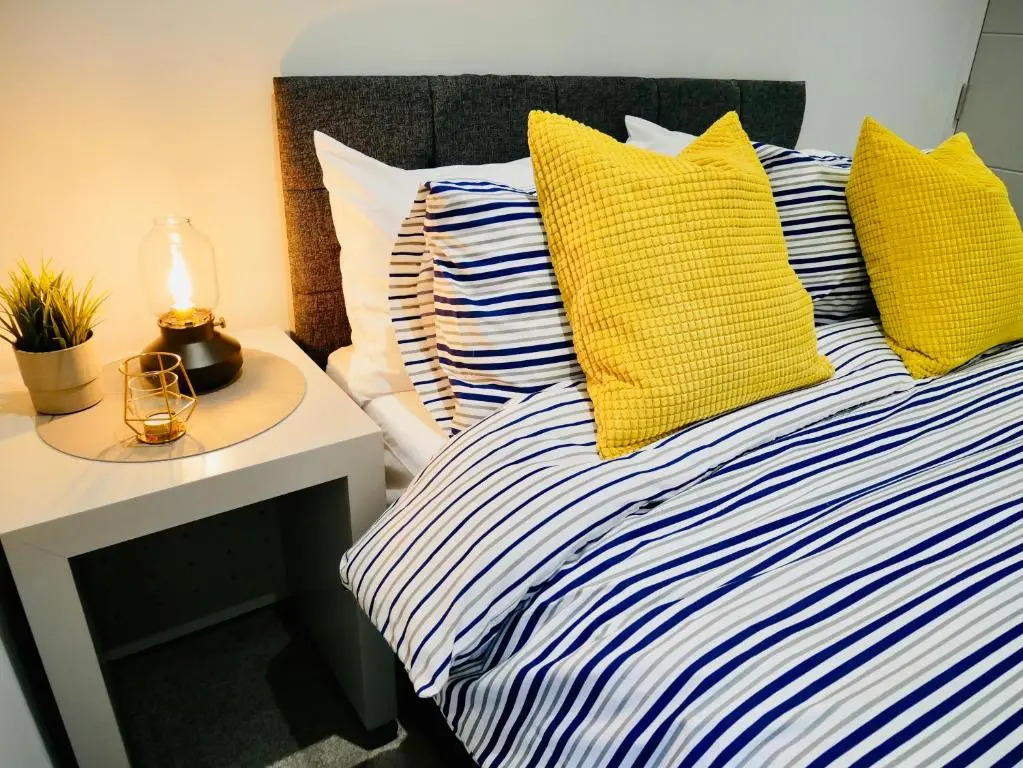 Beautiful Brand New Apartment near the BEACH