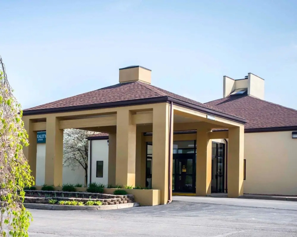 Comfort Inn New Columbia