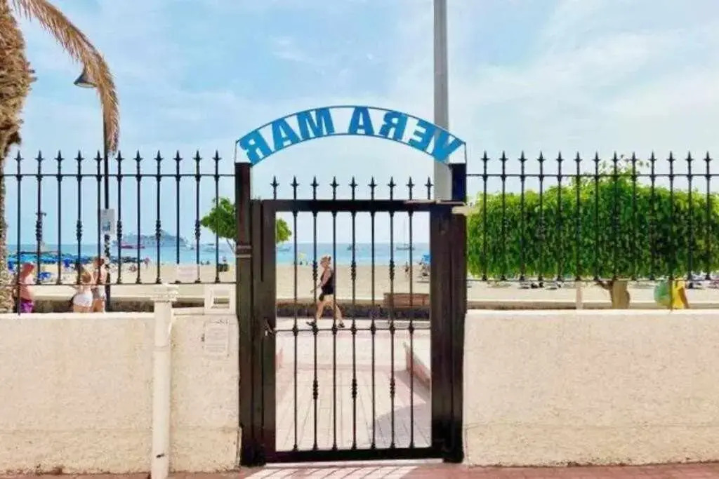 Vera Mar Beachfront Complex - Apartment 8