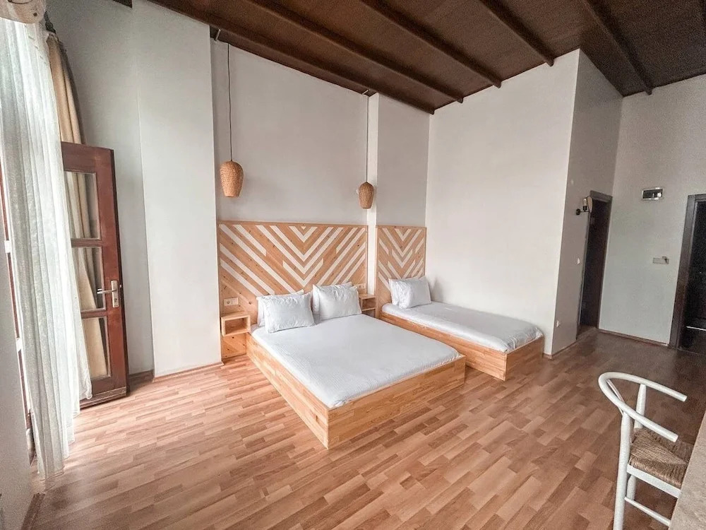Cunda Pera Otel