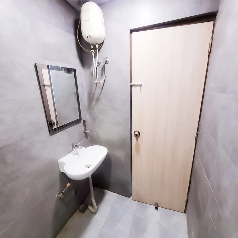 Roomshala 150 Happy Inn Vinod nagar
