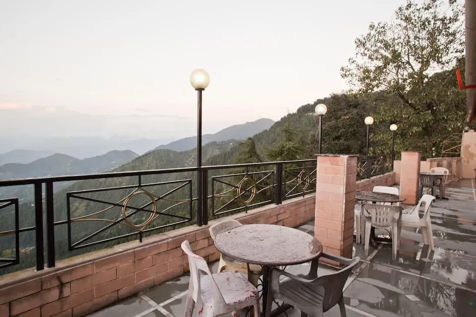 Hotel Shangri-La