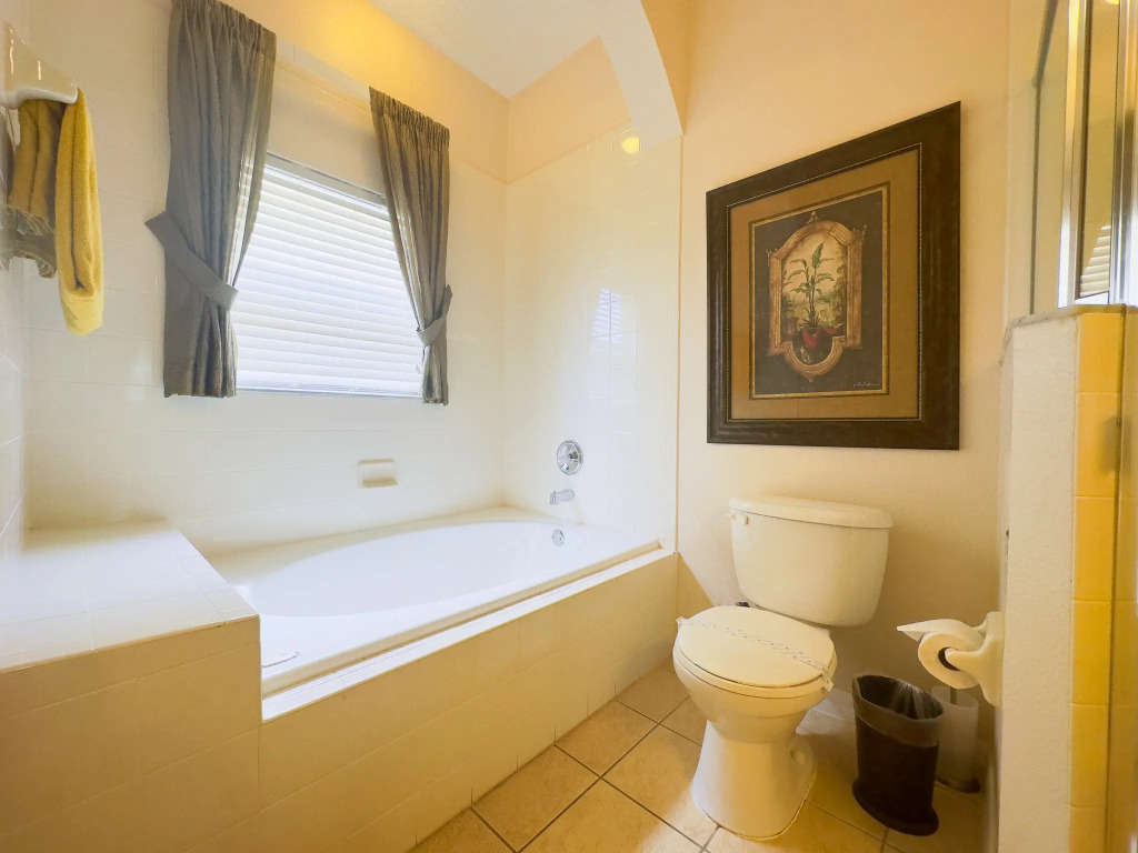 10 Min Disney 7 Bd w/Private Pool Themed (8013), Kissimmee, US