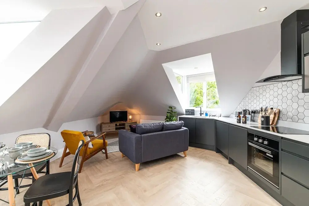 Chelmsford Loft 6 Penthouse
