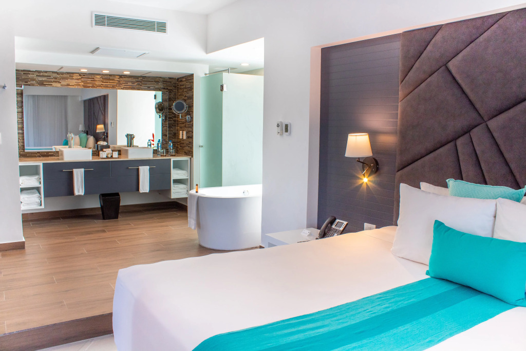 The Fives Beach Hotel & Residences - All Senses Inclusive