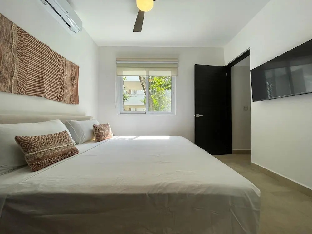 Magnificent Condo in Gated Community Marvelous Private Furnished Terrace Pool Facilities