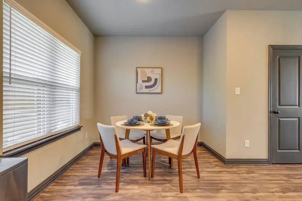 Newly Built 'corner Hideaway' 3 Mi to Texas A & M
