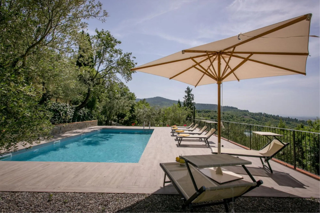 Villa with private pool near Castiglion Fiorentino-VILLA LUISELLA