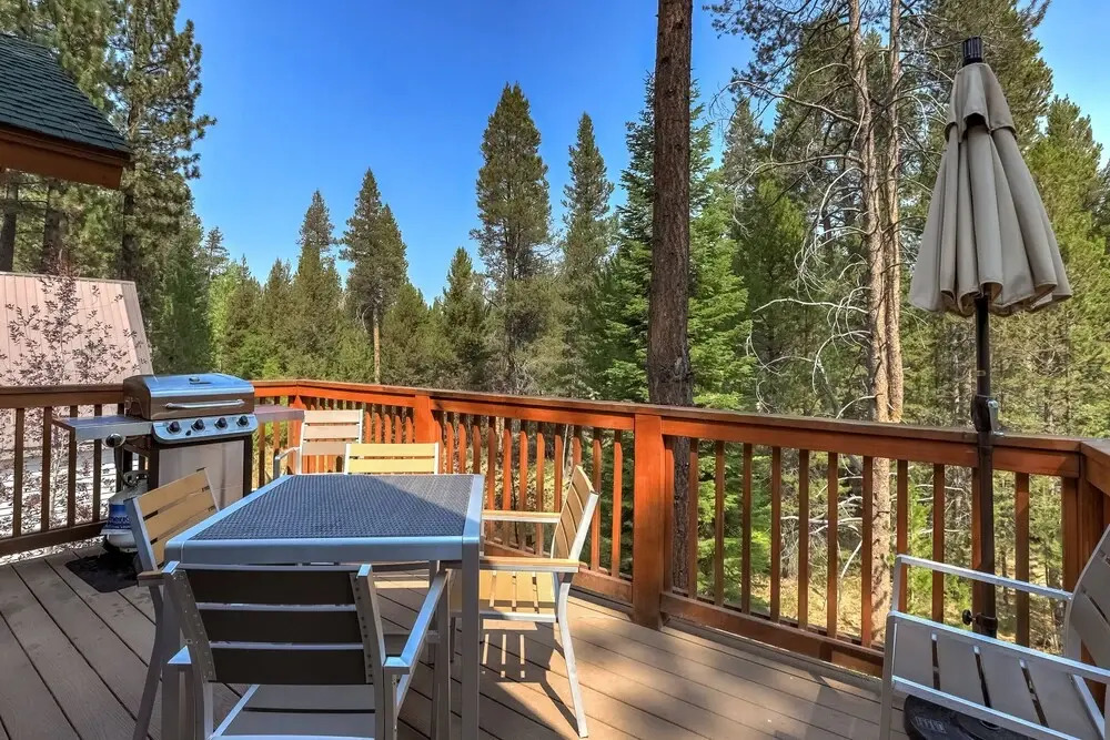 Contemporary Tahoe Cabin