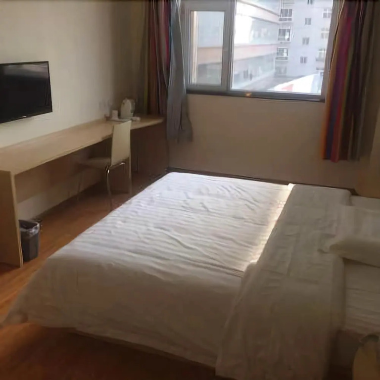 7 Days Inn