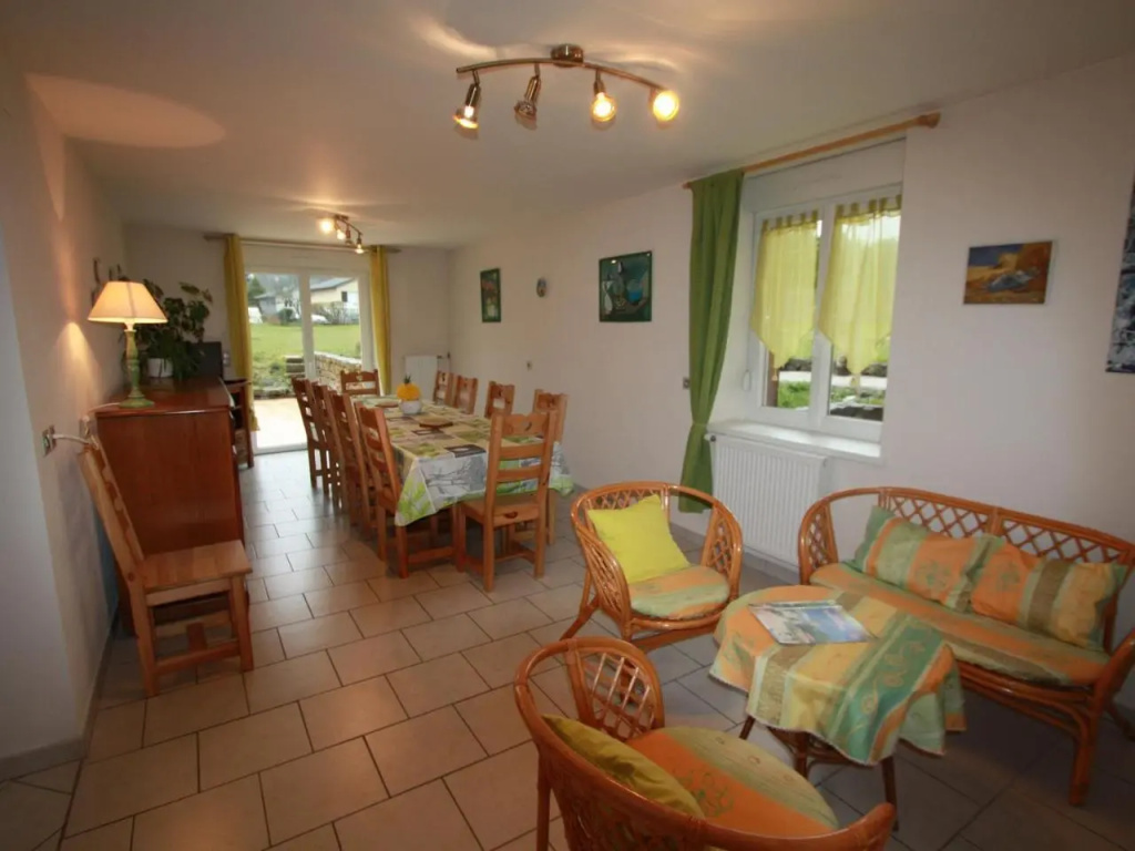 Gite Docelles, 6 pièces, 11 personnes - FR-1-589-104