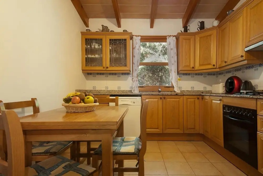 Villa - 3 Bedrooms with Pool and WiFi - 103177