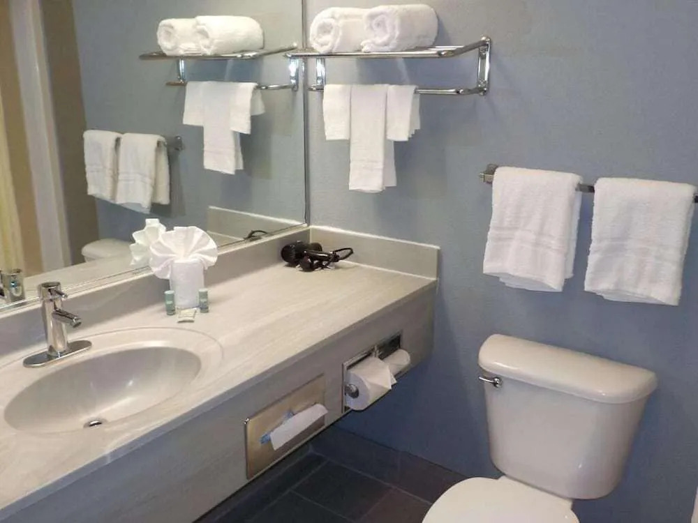 Budget Inn Express