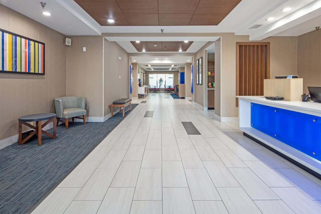 Holiday Inn Express & Suites Chattanooga - East Ridge by IHG