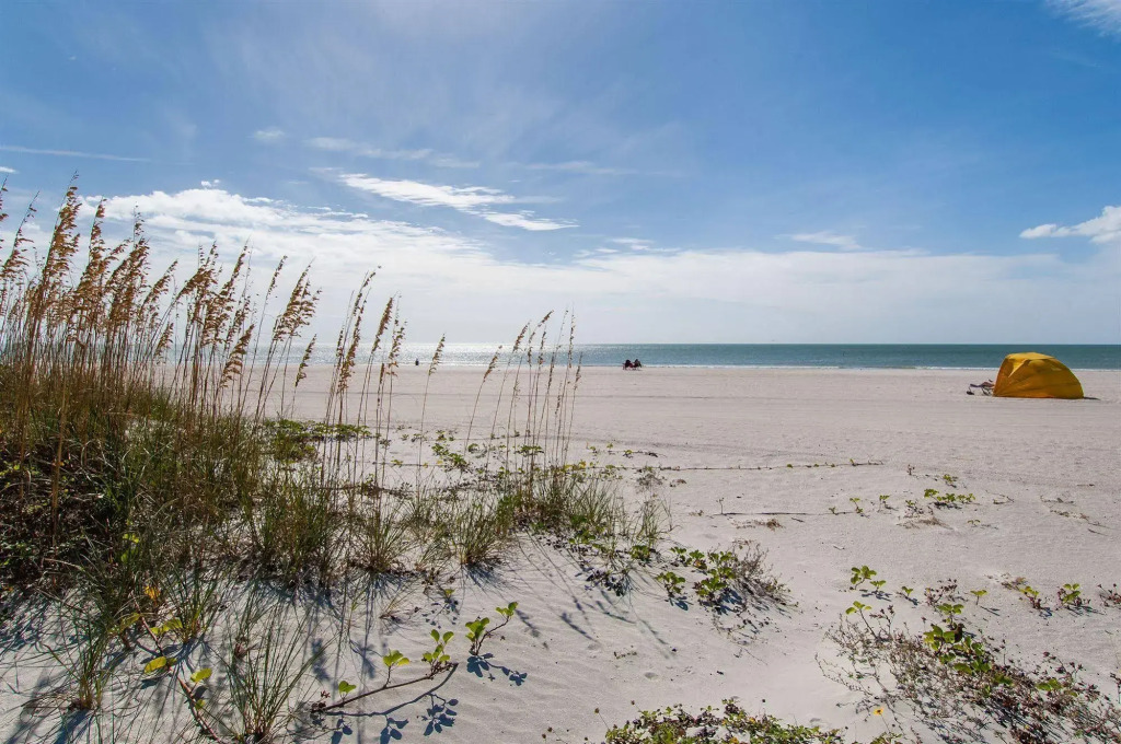 South Beach Oceanfront Resort