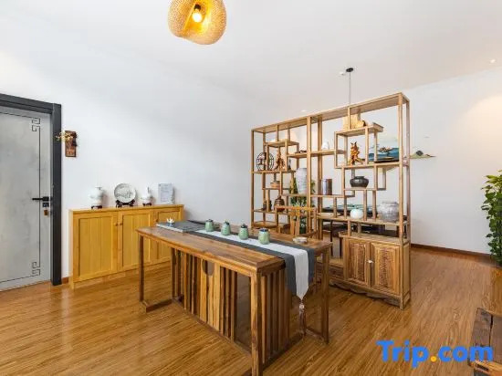 Wutong Suxia Guesthouse