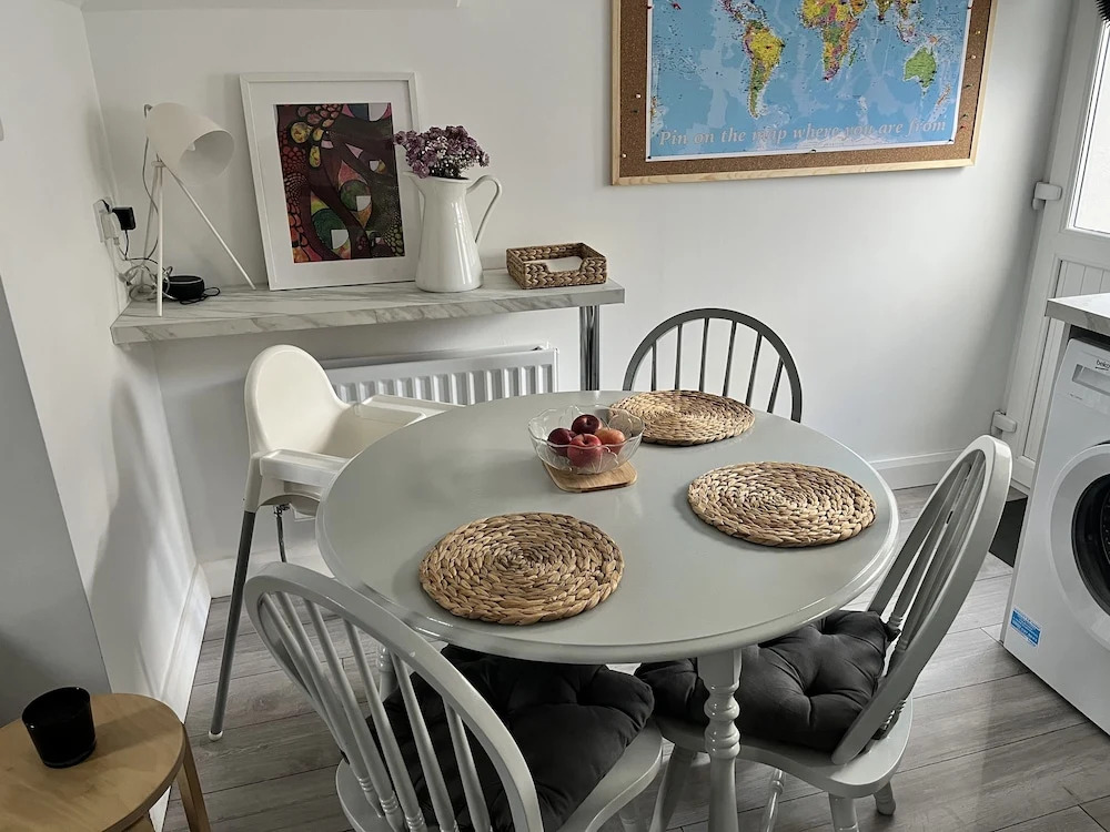 Cosy 2-bed House Close to Belfast City Centre