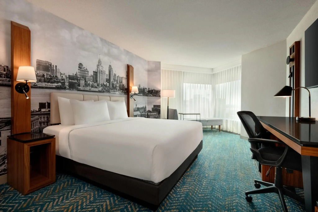 Fort Pontchartrain Detroit, a Wyndham Hotel