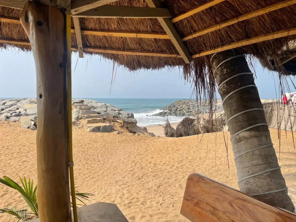 Oasis beach resort