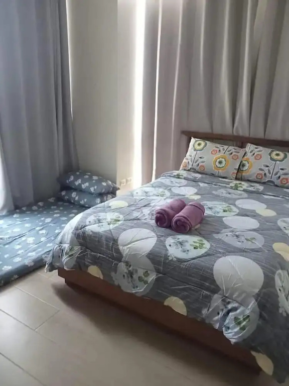 Family room 2 bedrooms