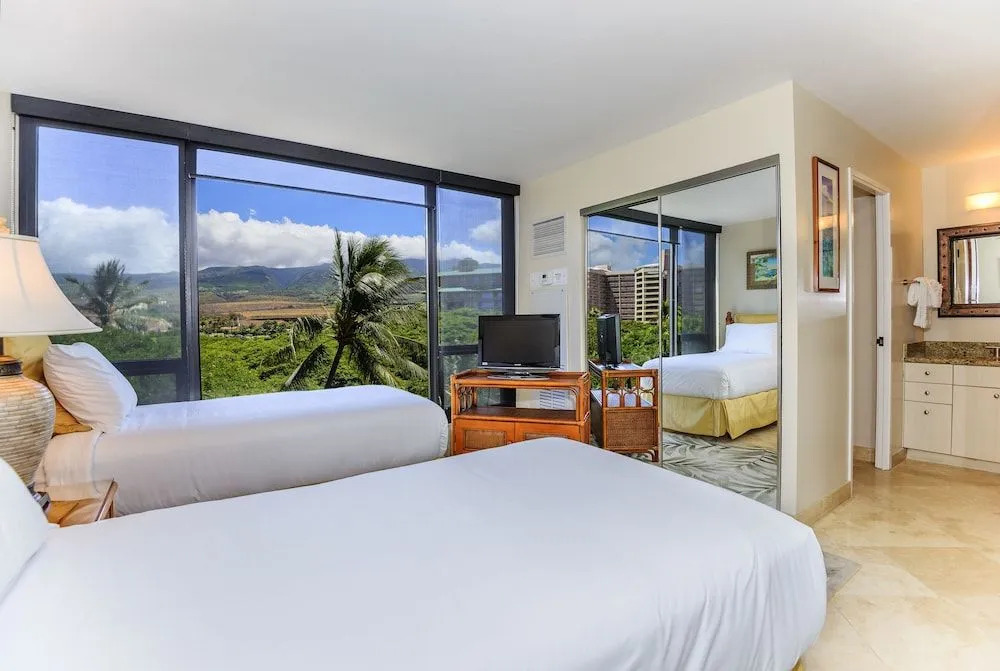 Mahana 701 2 Bedrooms 2 Bathrooms Condo by Redawning