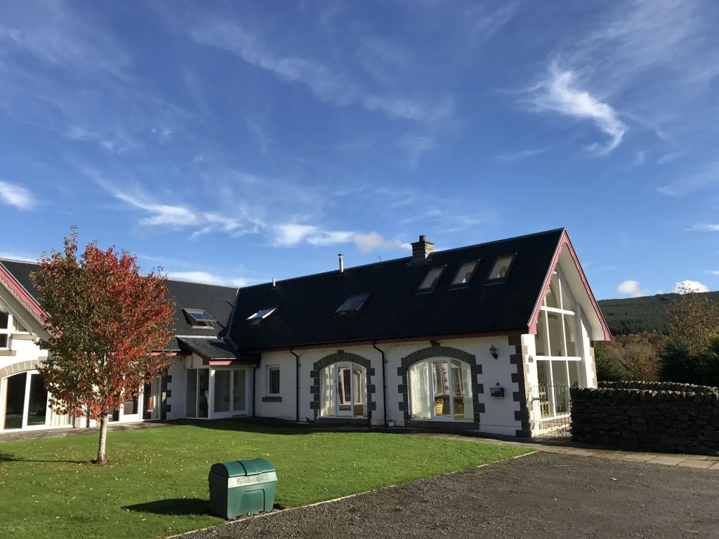 Errichel House and Cottages