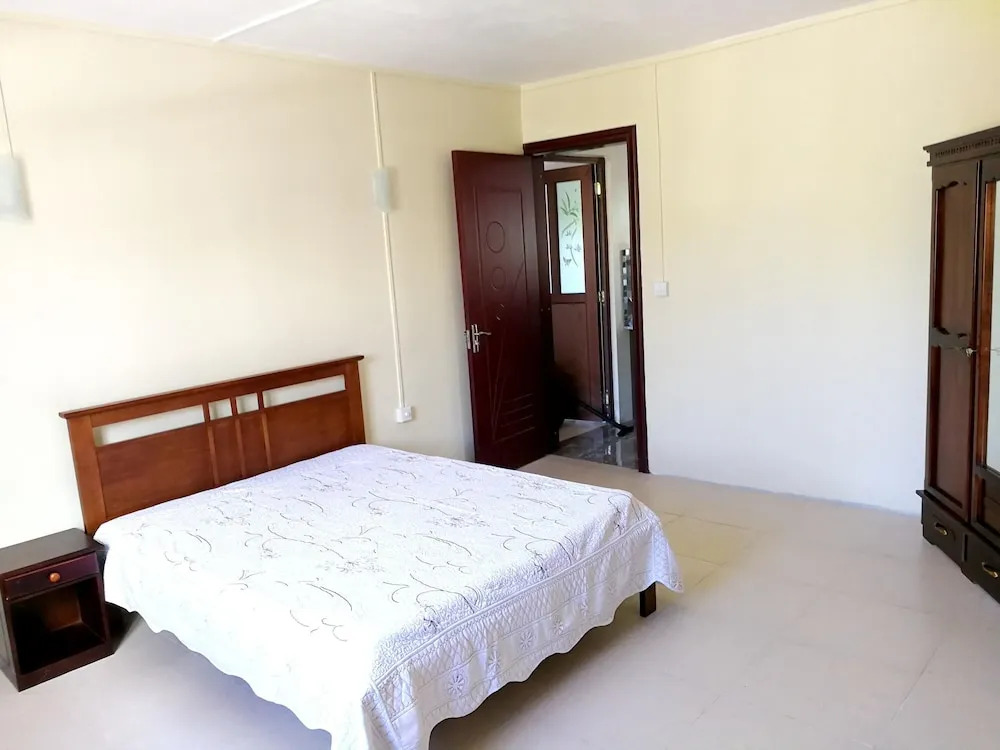 Apartment With 2 Bedrooms in Trou-aux-biches, With Enclosed Garden and