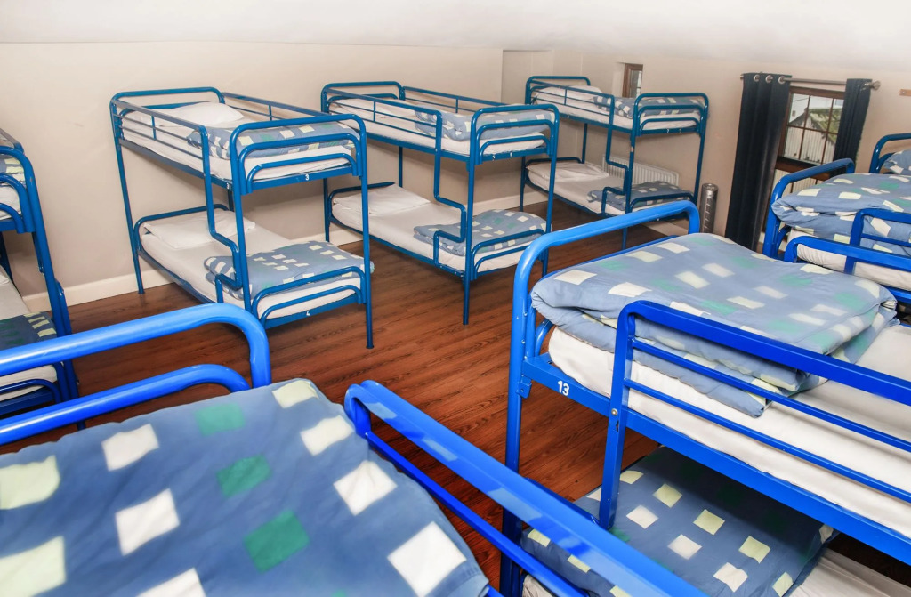 Isaacs Hostel