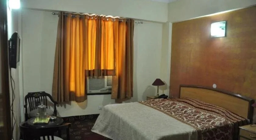 Hotel Yatrika