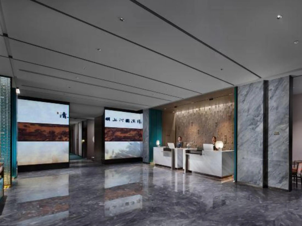 Fuyang Yunbo Manju Hotel (Normal College Store of West High Speed Railway Station