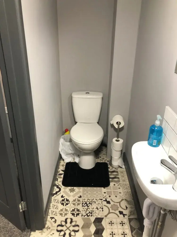 Gate Lodge - Private En-suite rooms, Kings Lynn, central location