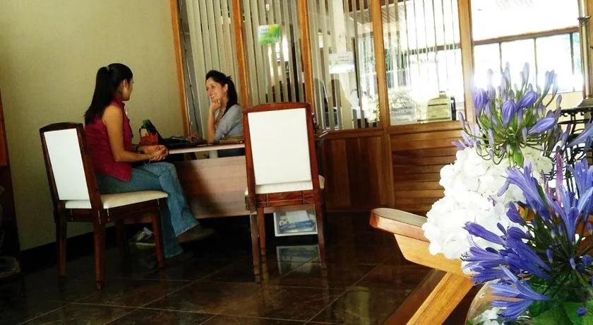Cabinas El Quetzal