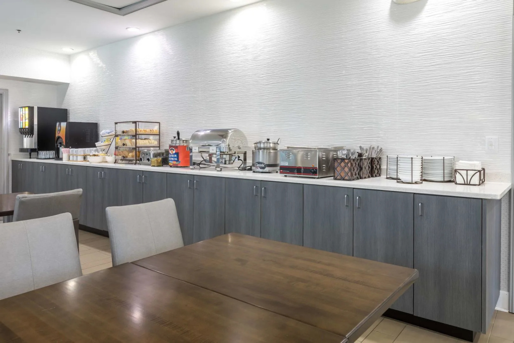 La Quinta Inn & Suites by Wyndham Downtown Asheville