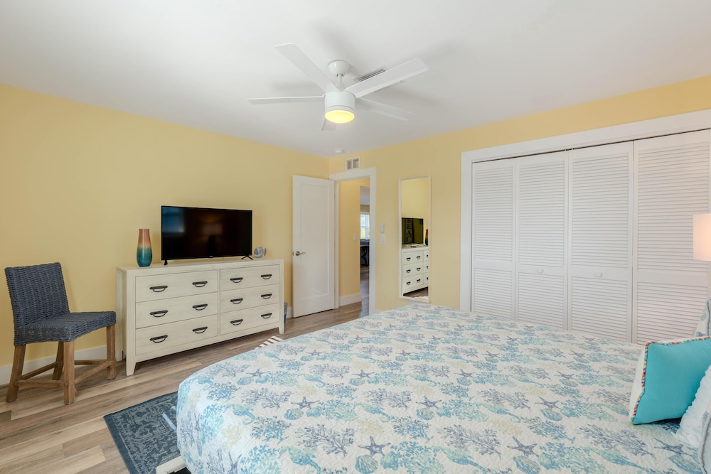 218 Mermaid Beach House