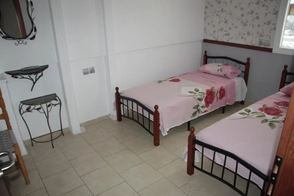 Apartments Stavros