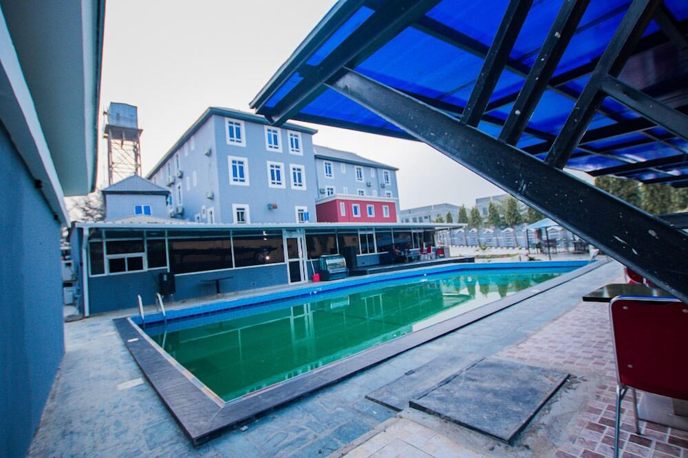 Benysta Hotels