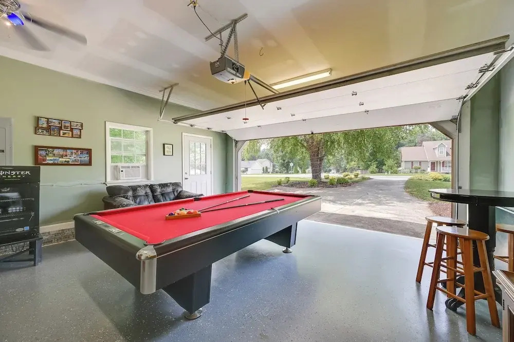11 Mi to Greensboro: Family Home w/ Hot Tub