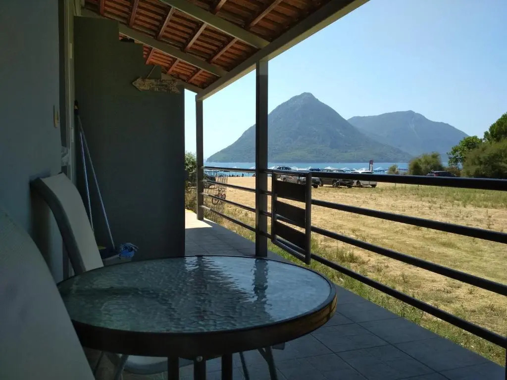 Foinikas Apartment