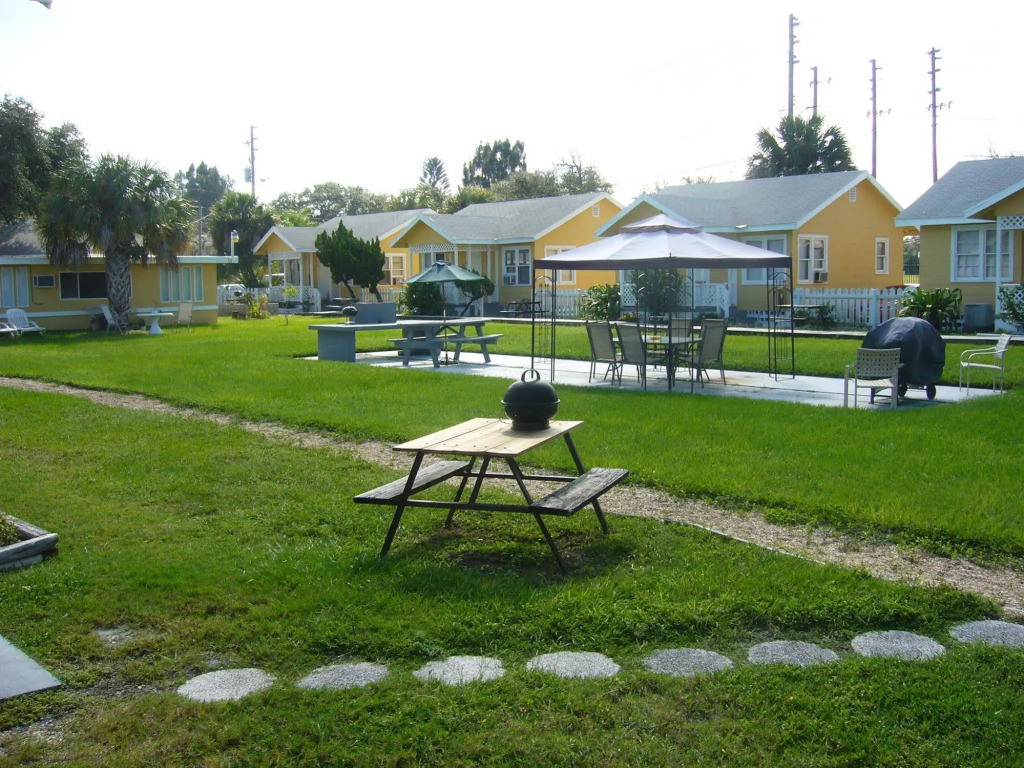 Sunshine Cozy Cottages