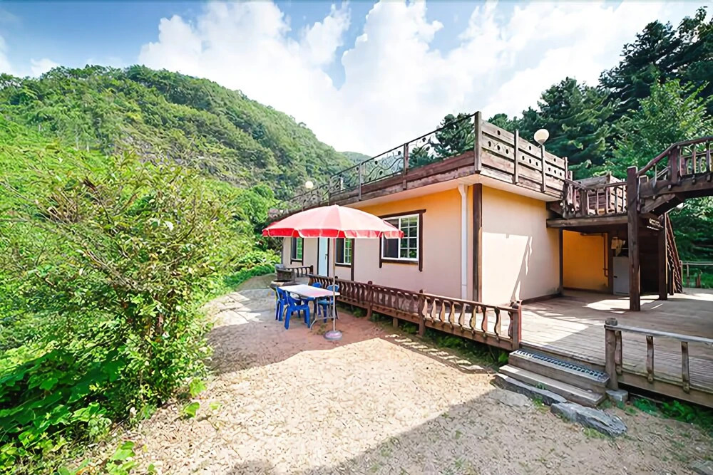Yangpyeong Cheongsan Pension