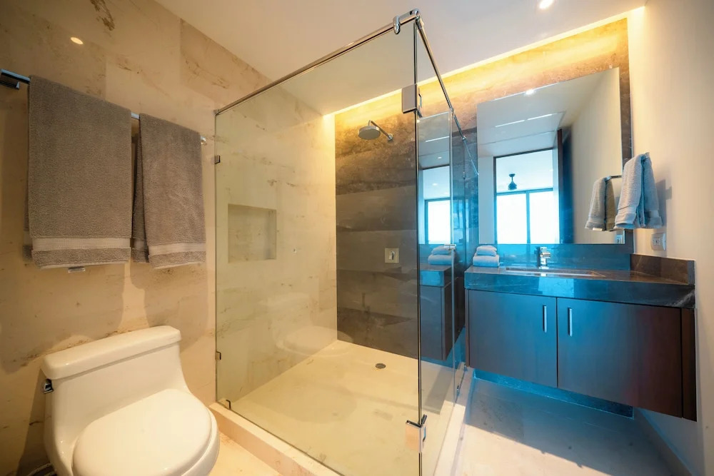Marila - Luxury 3 BR - Ocean View & Pool