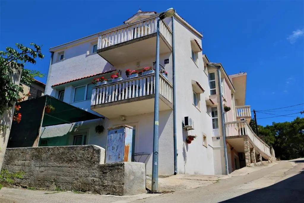 Apartments Muic