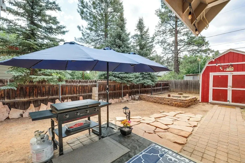 Half-mi to Trails: Family-friendly Flagstaff Home