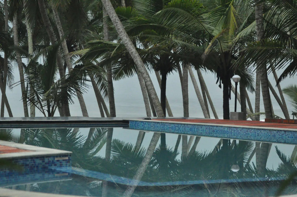 Palmleaves Beach Resort