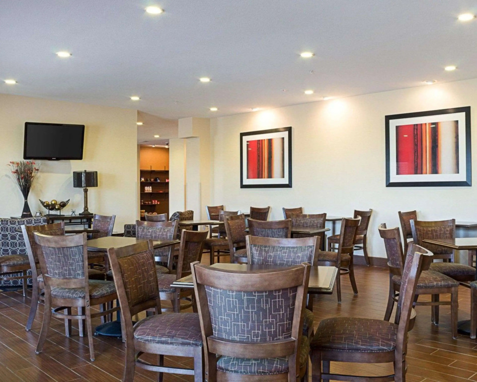 Quality Inn & Suites Minot North