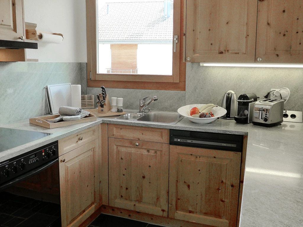 Apartment Chesa Vadret 12 by Interhome